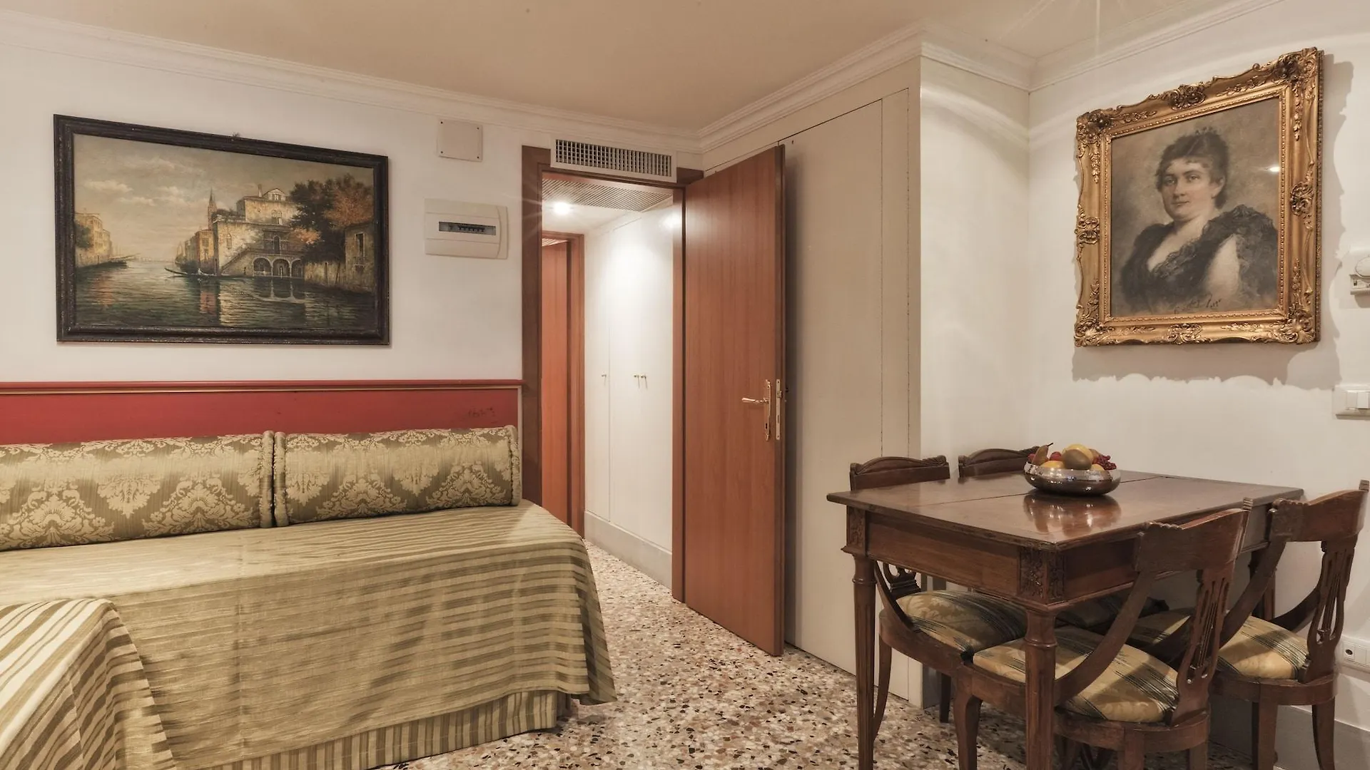 Palazzo Cendon Piano Antico Hotel Venice