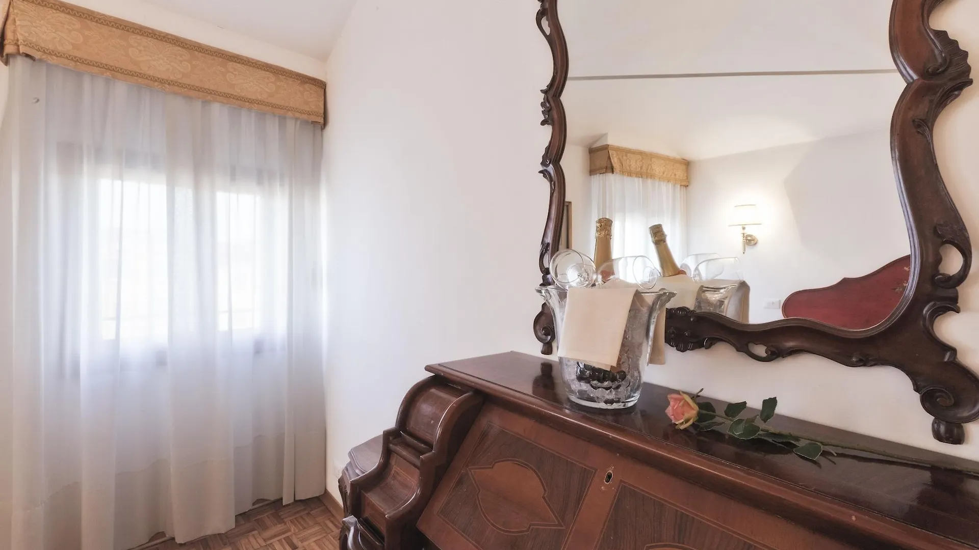 Palazzo Cendon Piano Antico Otel Venedik