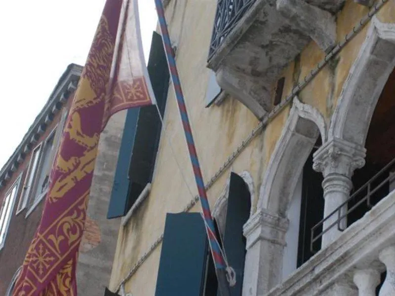 Palazzo Cendon Piano Antico Otel Venedik İtalya