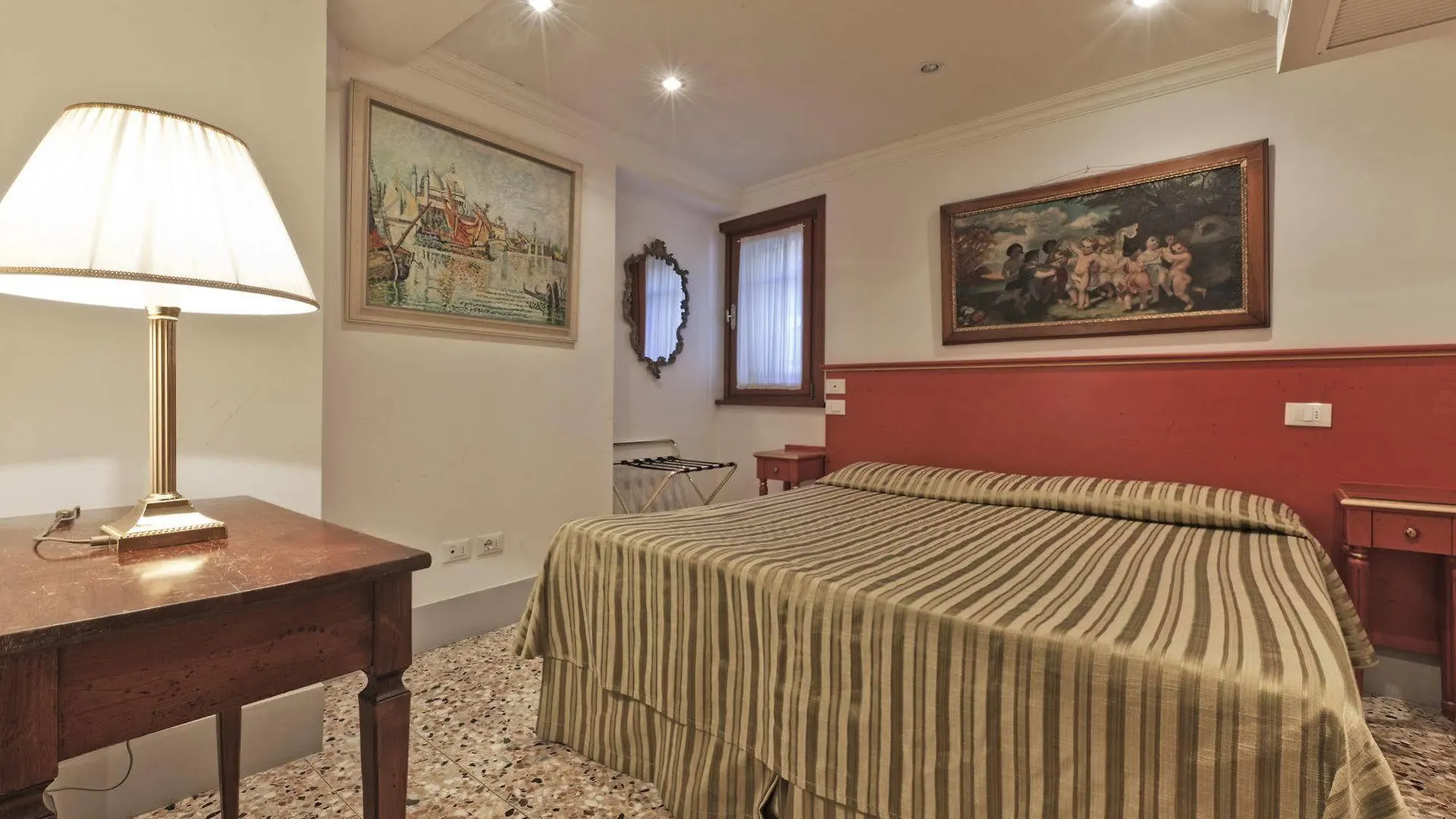 Palazzo Cendon Piano Antico Otel Venedik