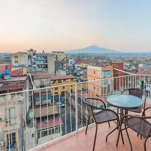  Apartment Soffitti Colorati Italy